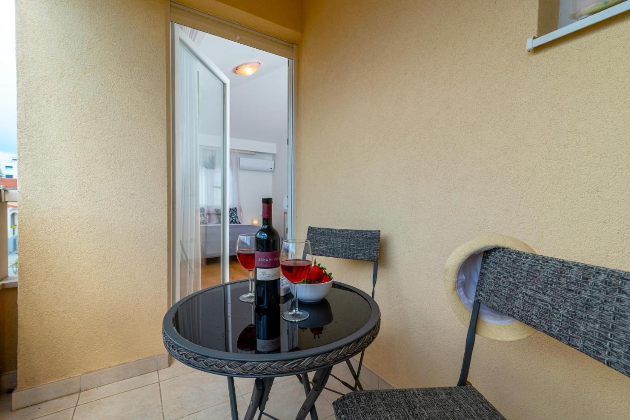 Apartment Angela Trogir Exterior photo
